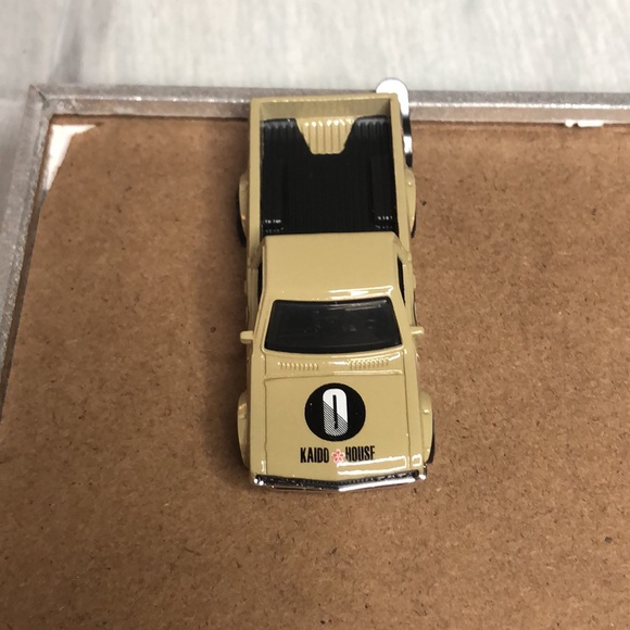 Datsun 620 - Picture 3 of 9